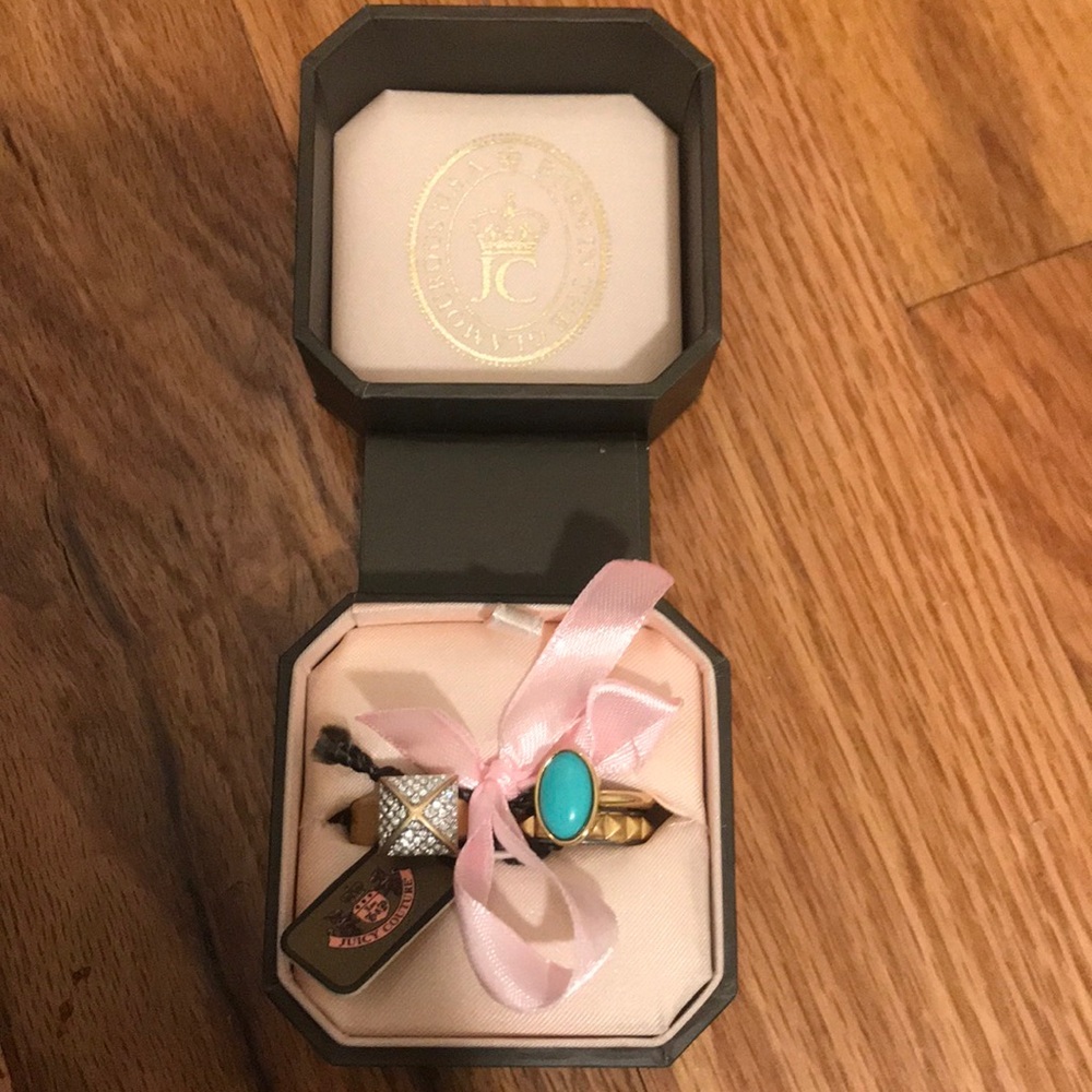 Juicy Couture ring trio